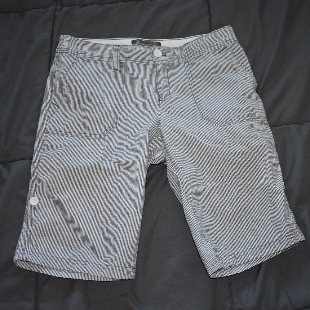 Eddie Bauer Striped Capris